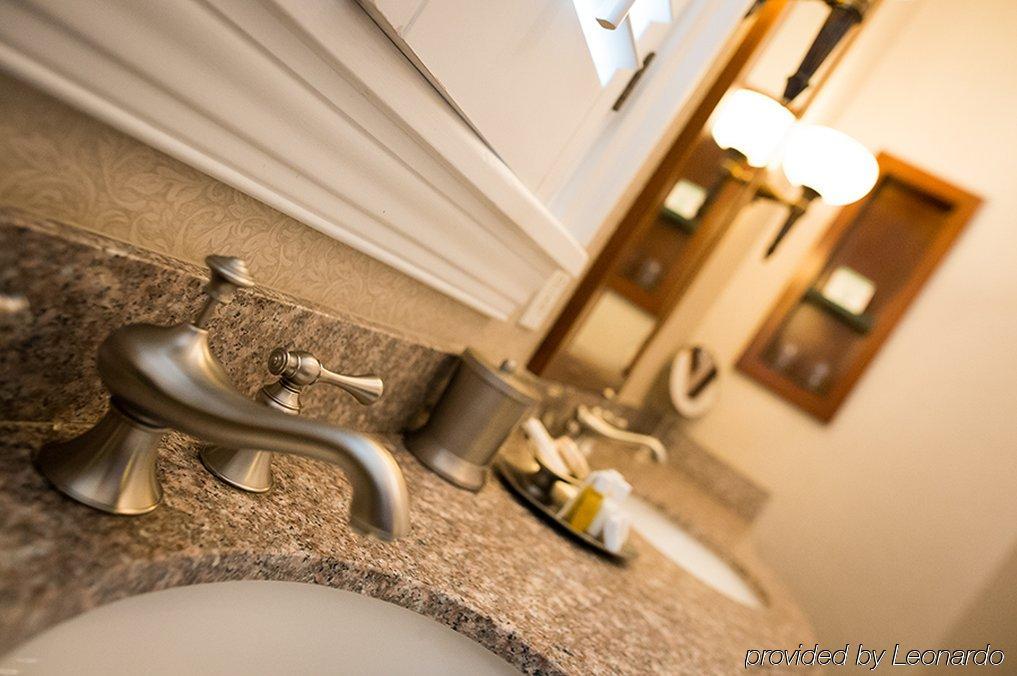 Blennerhassett Hotel Паркерсберг Экстерьер фото